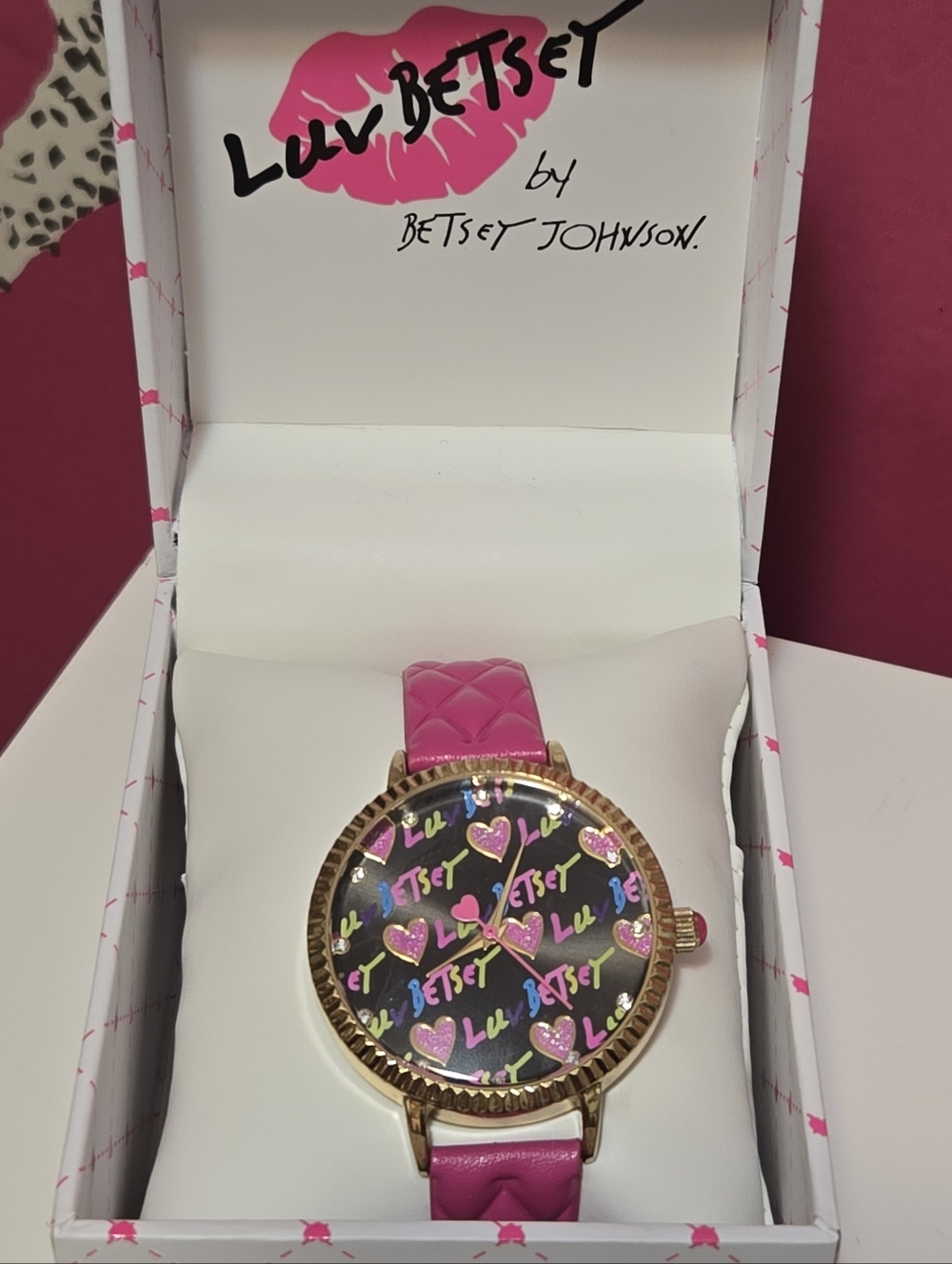 NIB Luv By Betsey Johnson Love Hearts Logo Watch